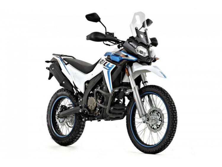 VOGE 300 RALLY