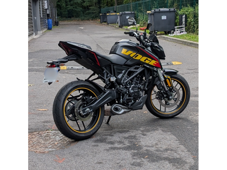VOGE R 125