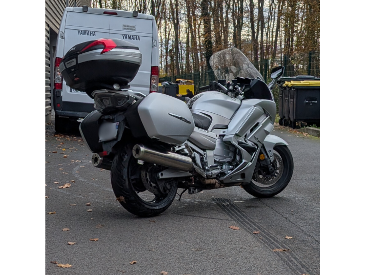 YAMAHA FJR 1300 AE