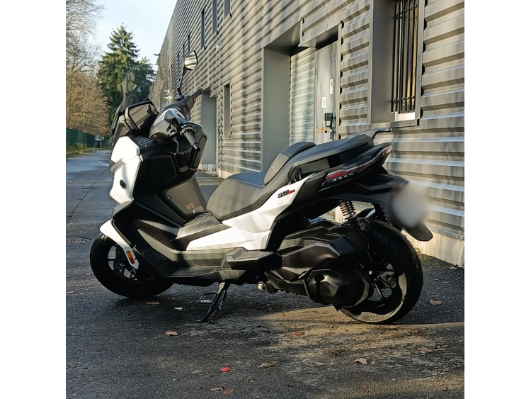 VOGE SR4
